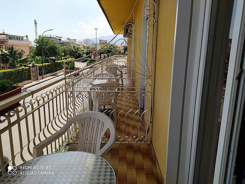 Hotel Eliseo Giardini Naxos Exterior photo