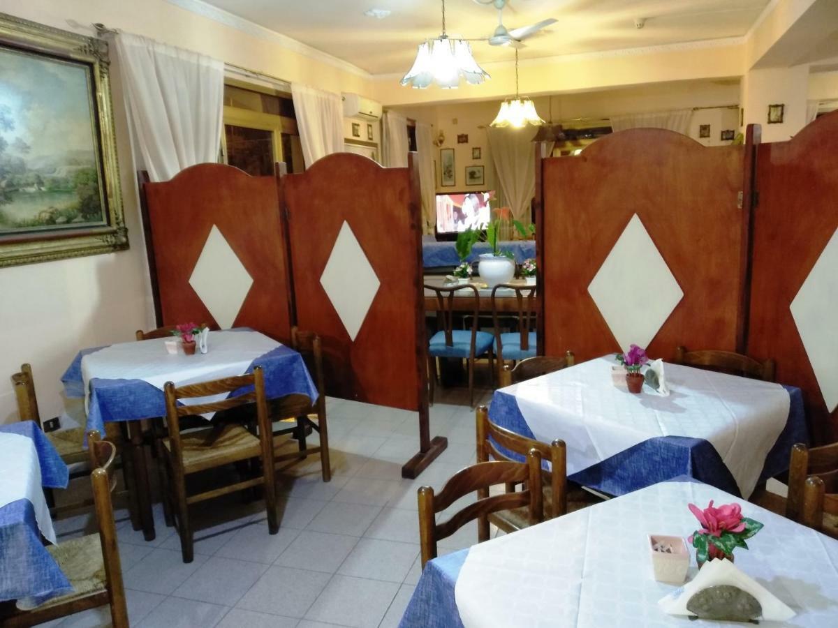 Hotel Eliseo Giardini Naxos Exterior photo